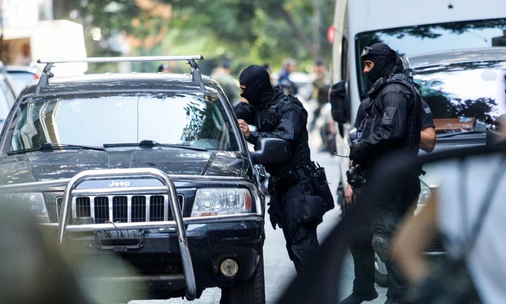Επιχείρηση της Κρατικής Ασφάλειας σε σπίτια αντιεξουσιαστών